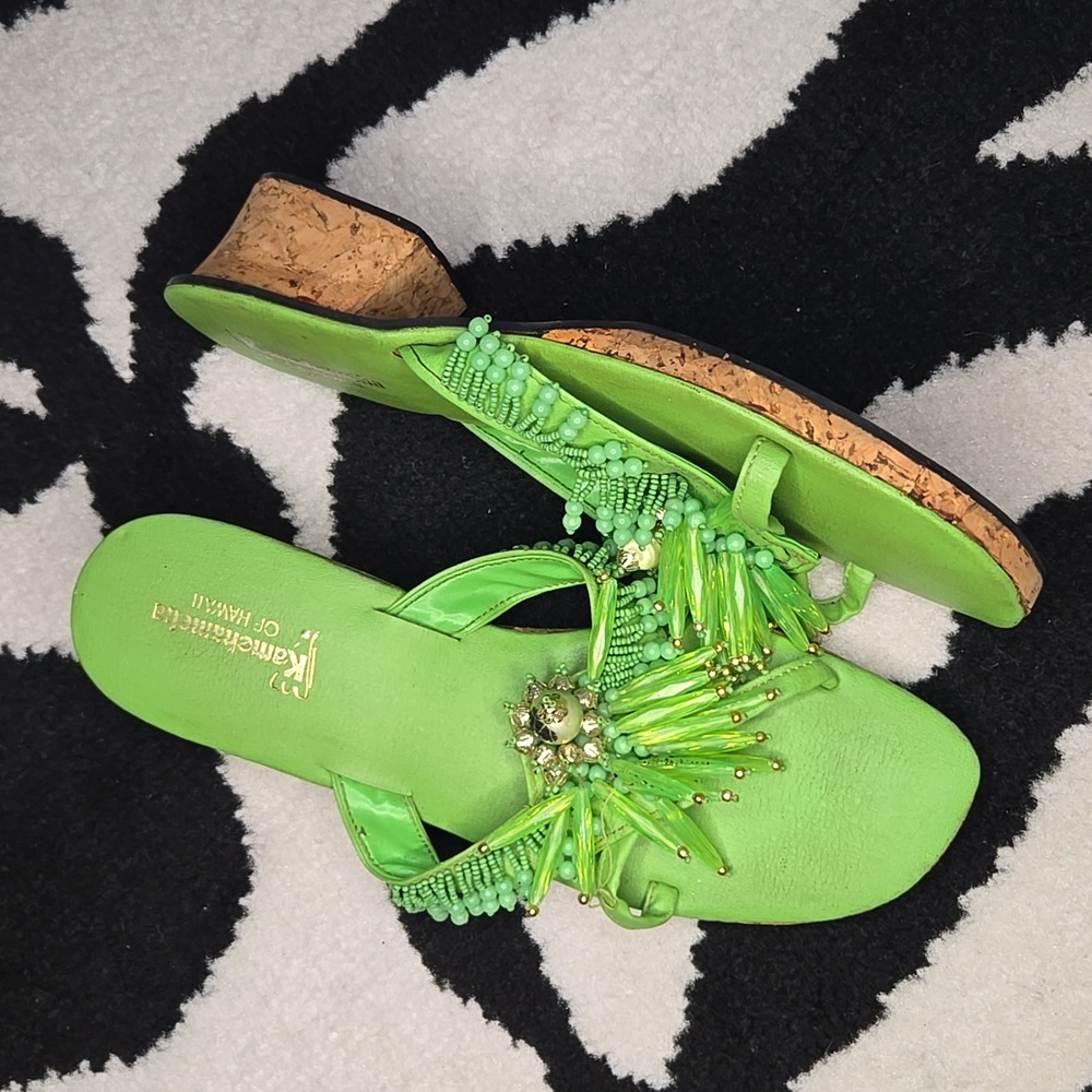 Green Floral Embellished Sandals with Flat Footbed - Picture 2 of 9